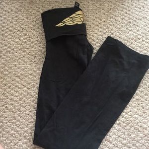 Victoria’s Secret yoga pants